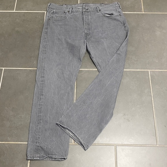 Men’s 501 button fly jeans. 40x30 - Picture 4 of 5